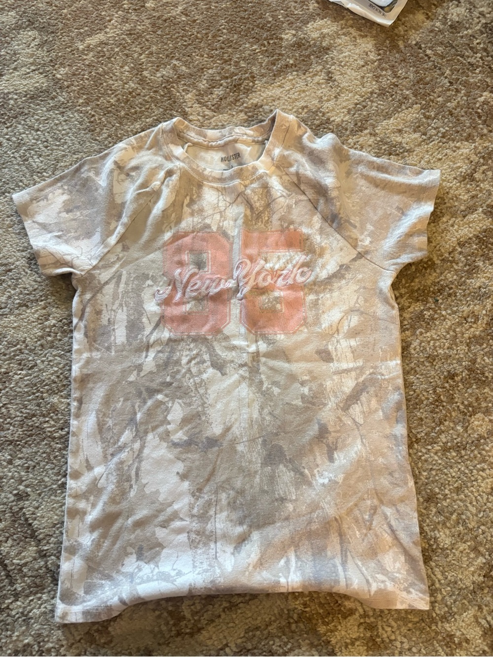 Hollister Cream Camo 'New York 96' Crop Tee with Pink Graphic